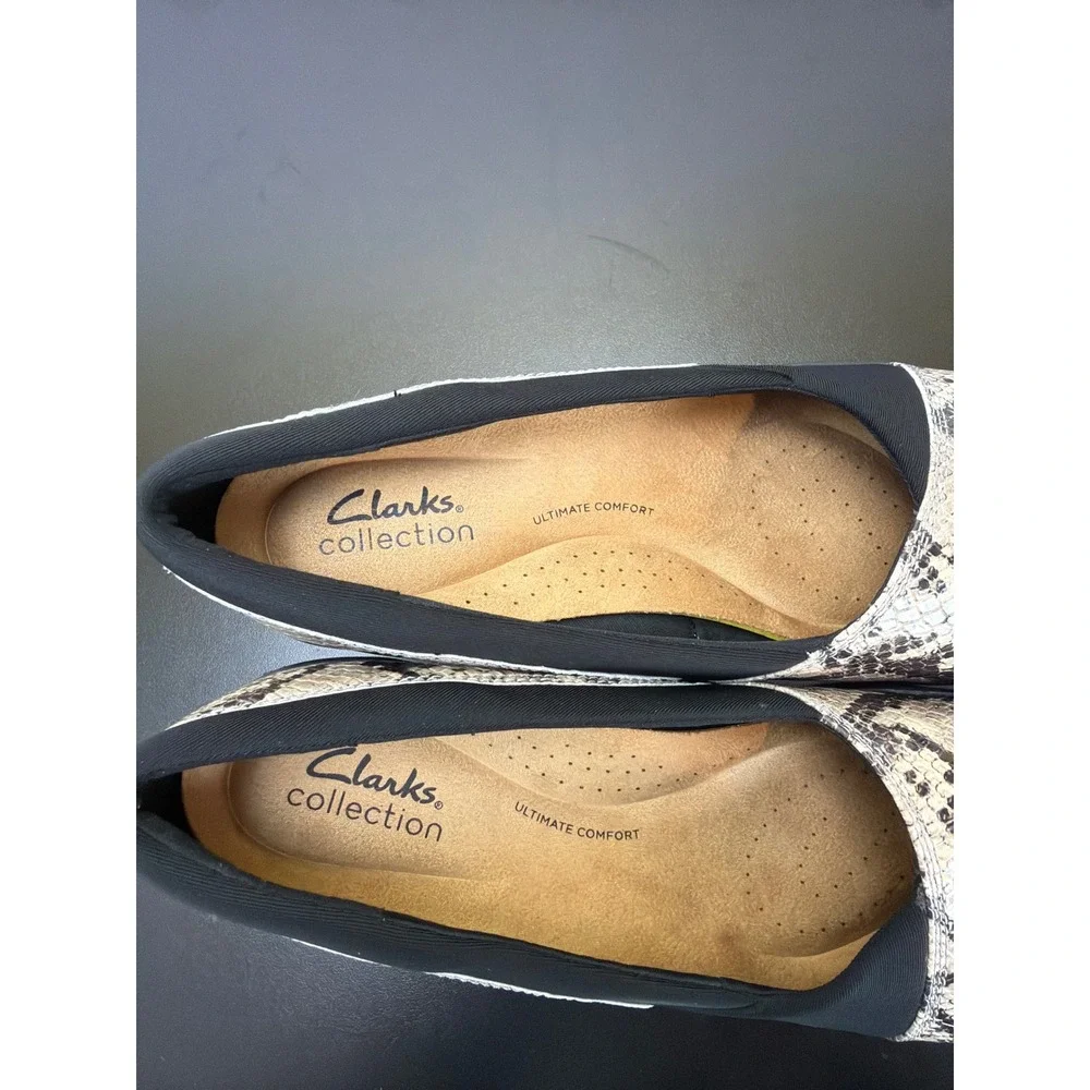Clarks Ultimate Comfort Suttyn Walk Grey Snake Python Gris Slip On Wedges Size 9